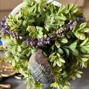Elegant Purple and Green Shell Necklace